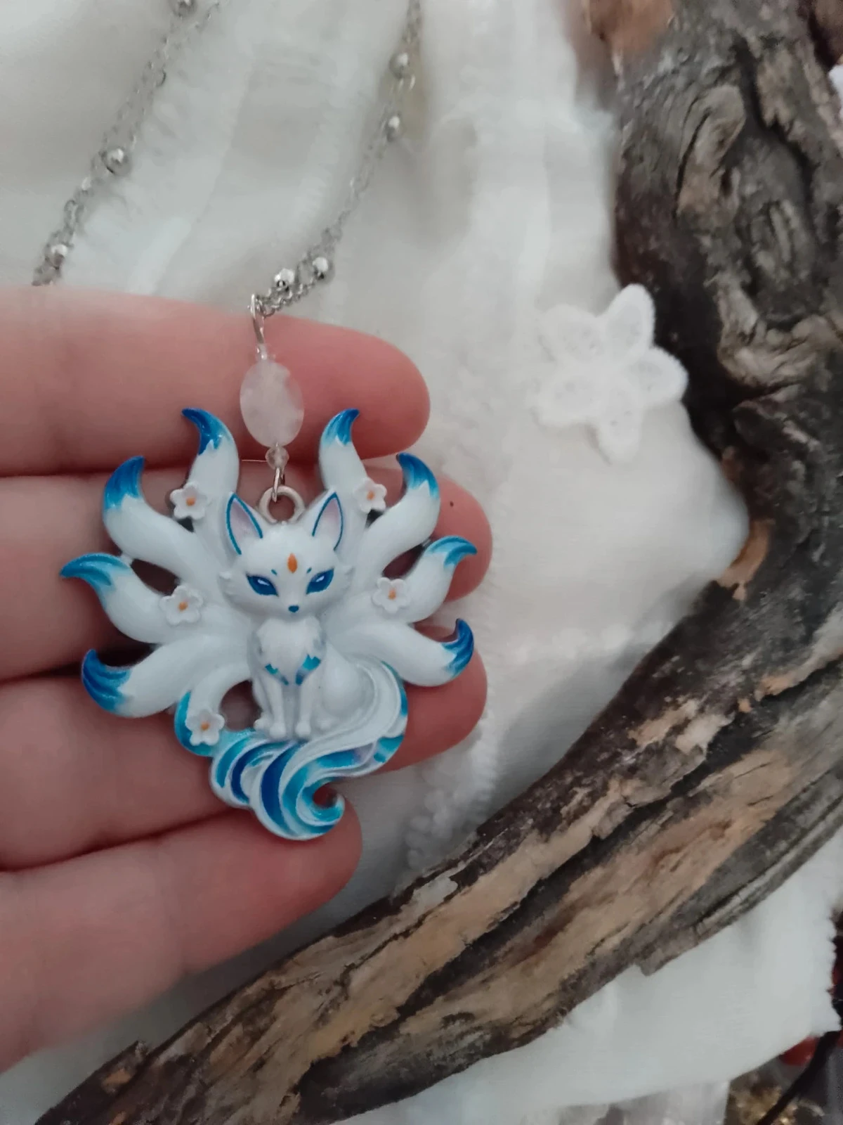 Collier pendentif renard à neuf queues kitsune japonais avec pierre naturelle – photo 2